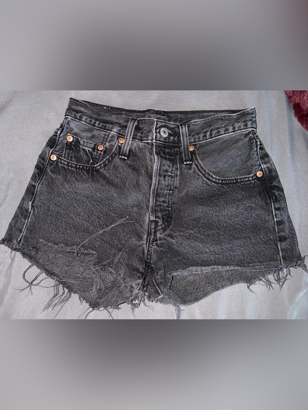 Levi’s shorts 501